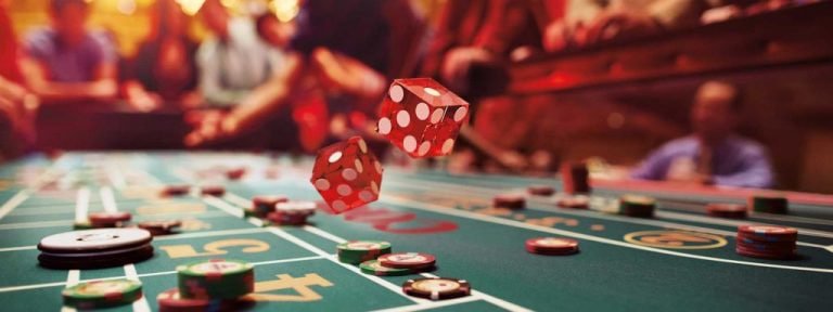Antarmuka Infinite Blackjack lexus 288 menampilkan statistik permainan dan pilihan aksi pemain